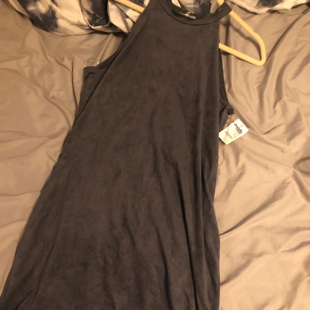 Dress - Picture 3 of 3